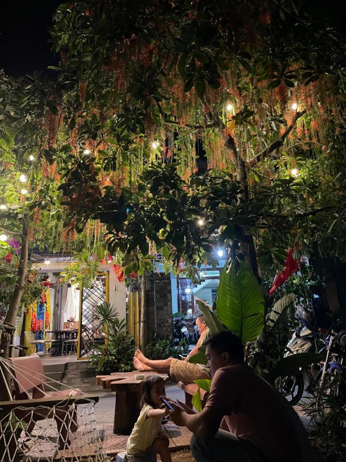 Coral Riverside Homestay & Hostel Hoi An Zewnętrze zdjęcie