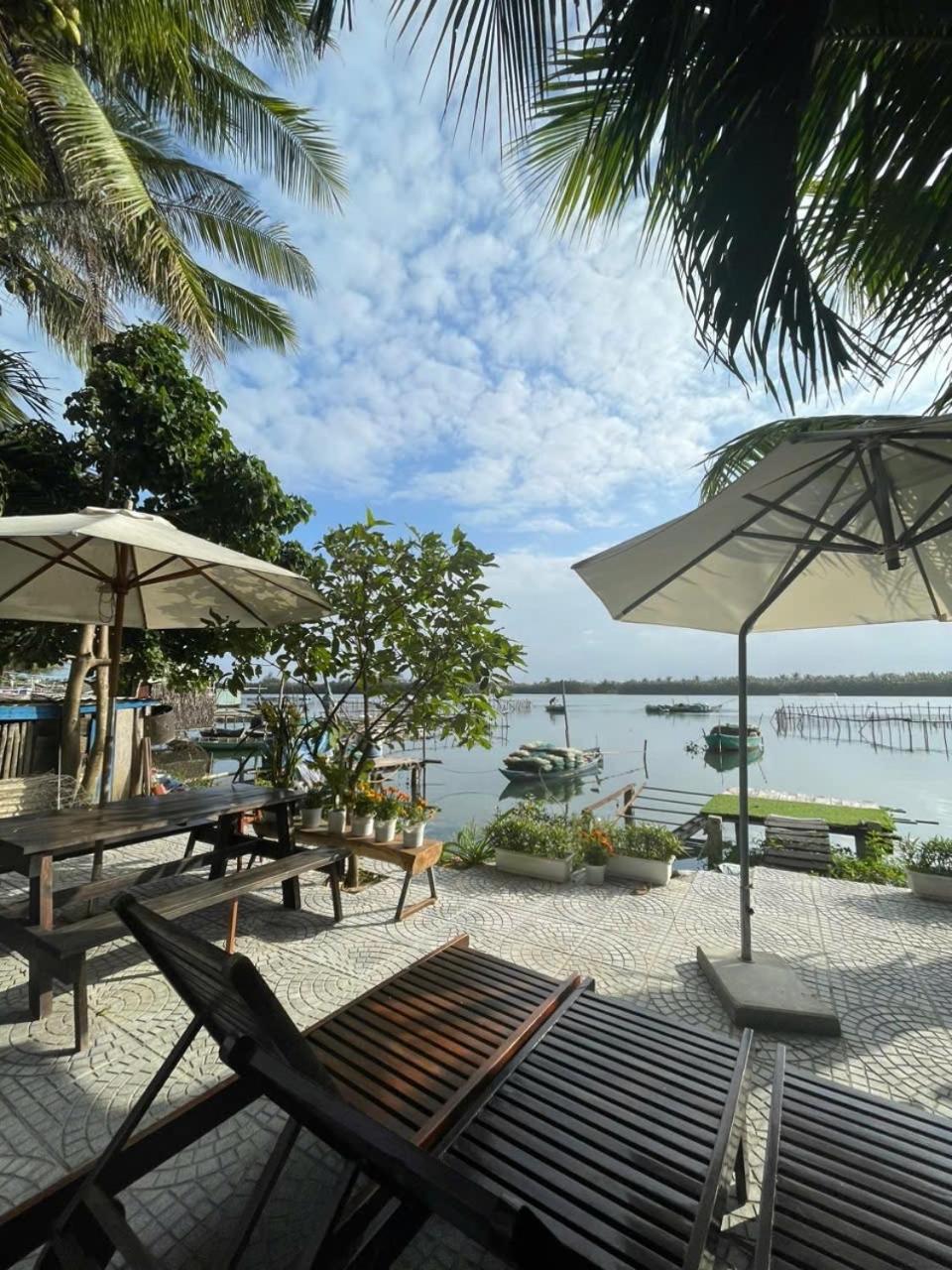 Coral Riverside Homestay & Hostel Hoi An Zewnętrze zdjęcie